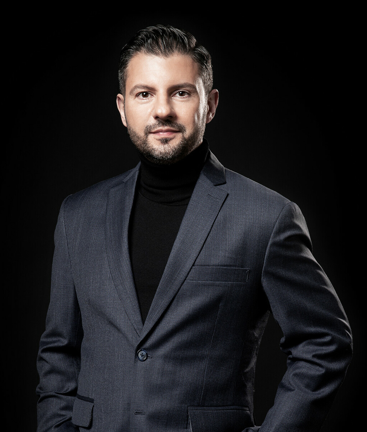 fatih-ayar-blackbull-international